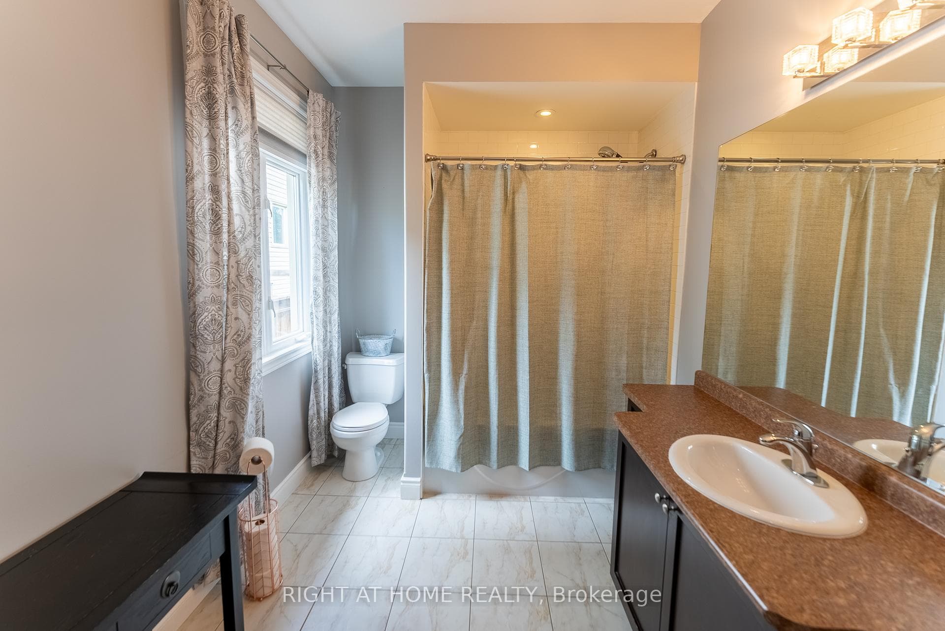 Ensuite 4 pcs