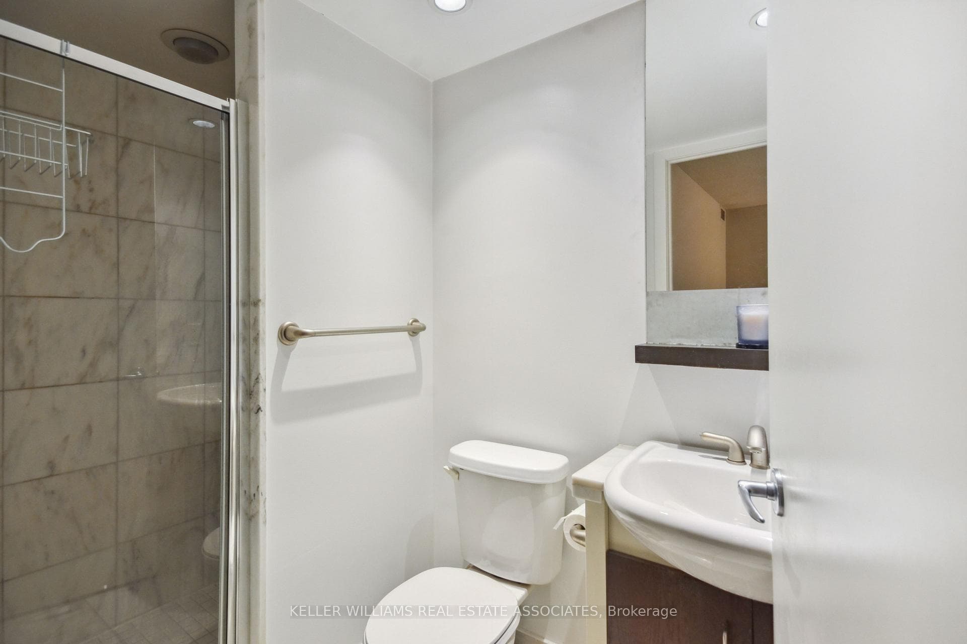 8 York Street Unit 1706 photo 29