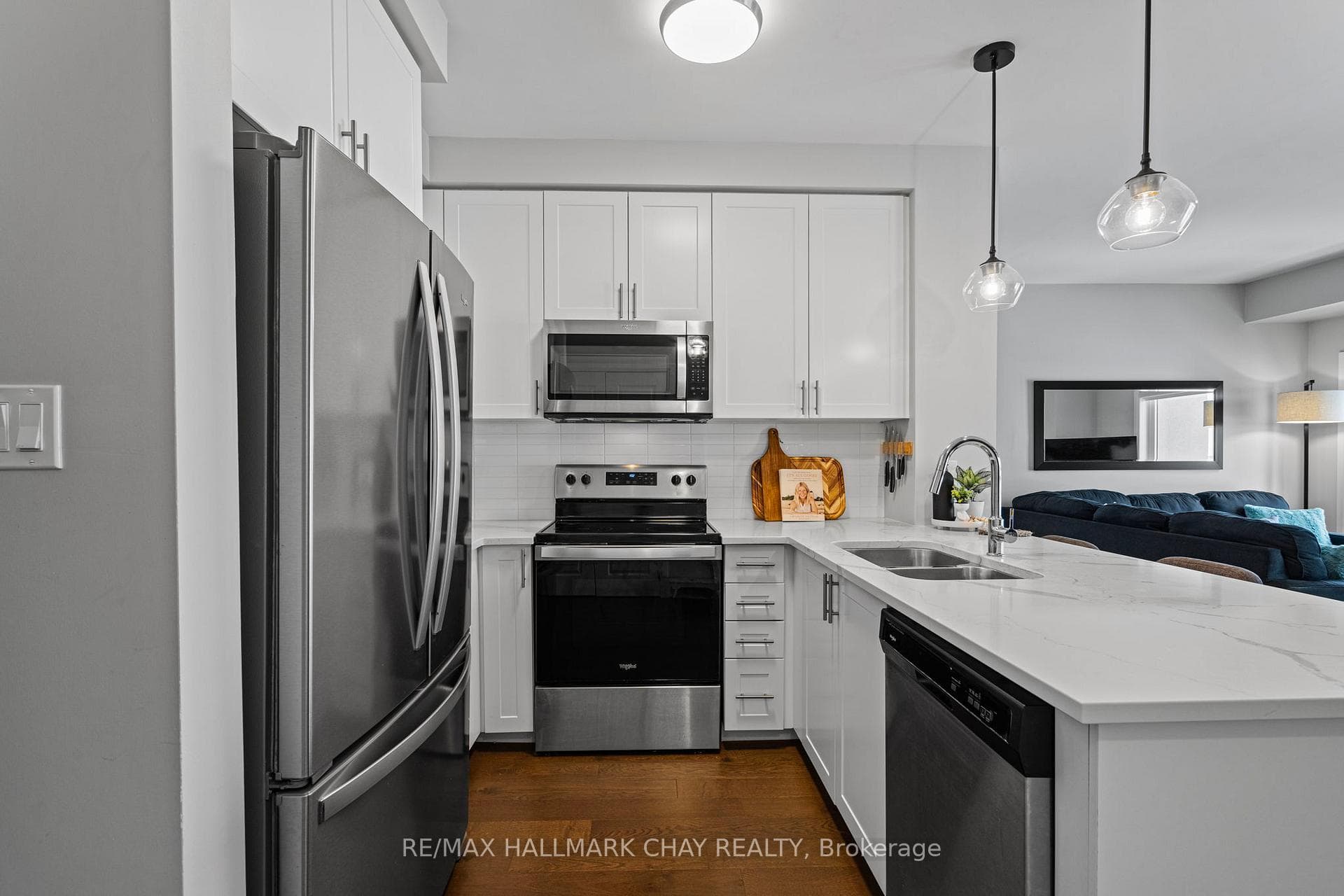 610 Farmstead Drive Unit 622 photo 5