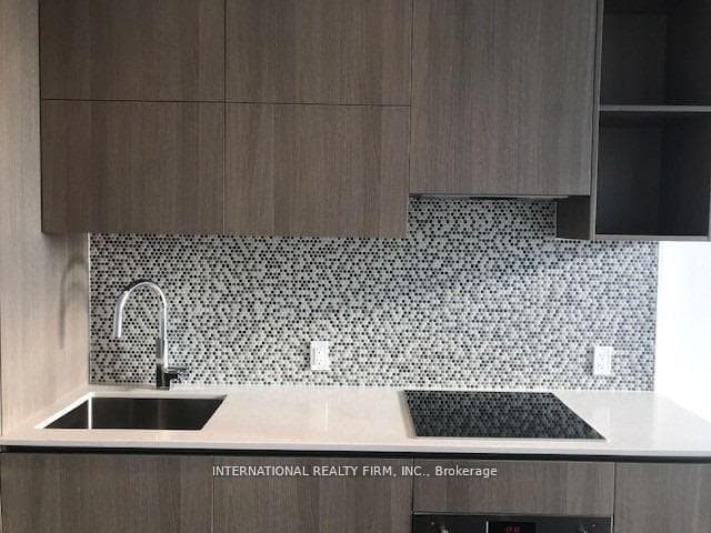 1 Yorkville Avenue Unit 4103 photo 5