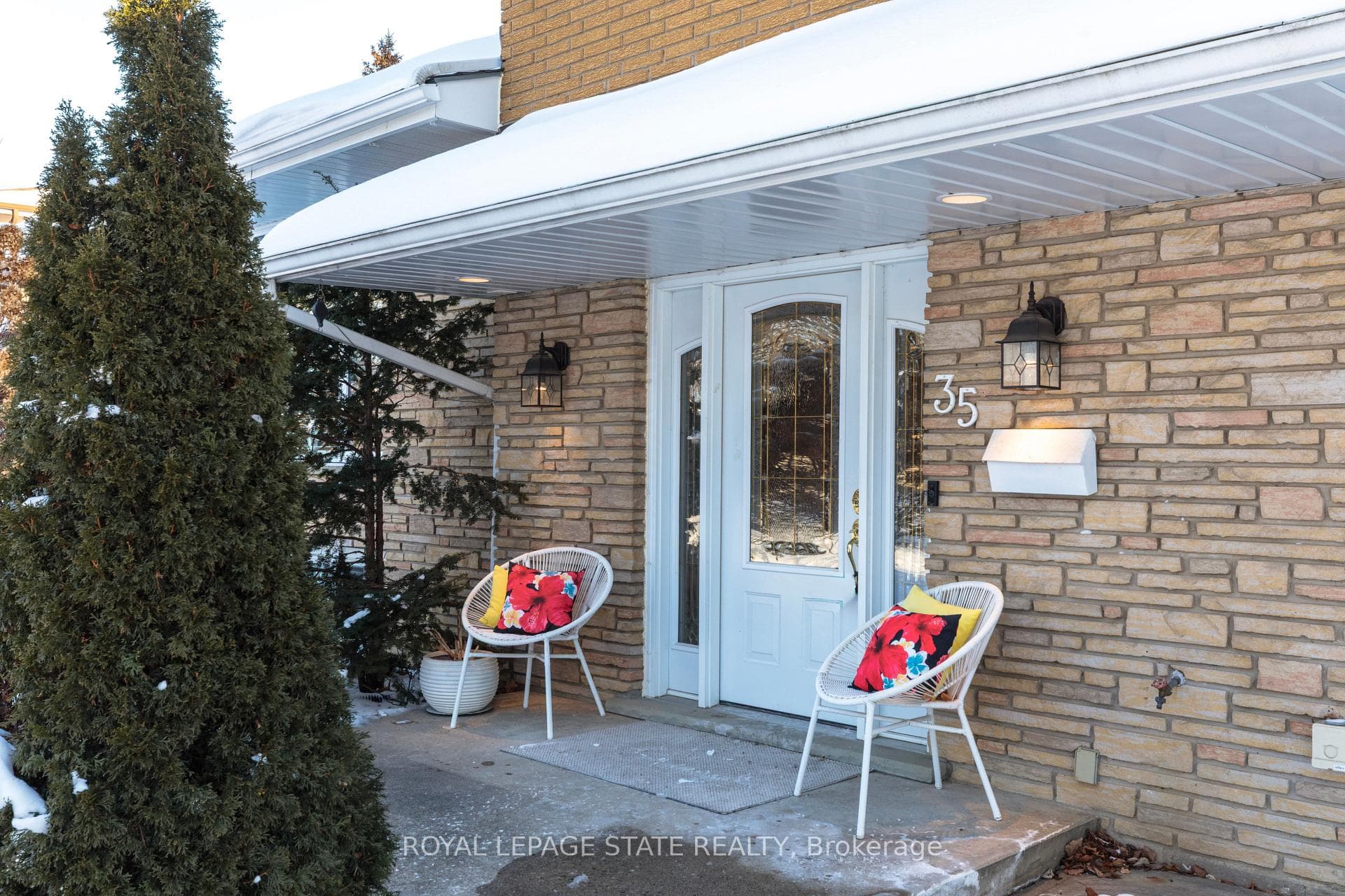 35 Shalfleet Boulevard photo 4