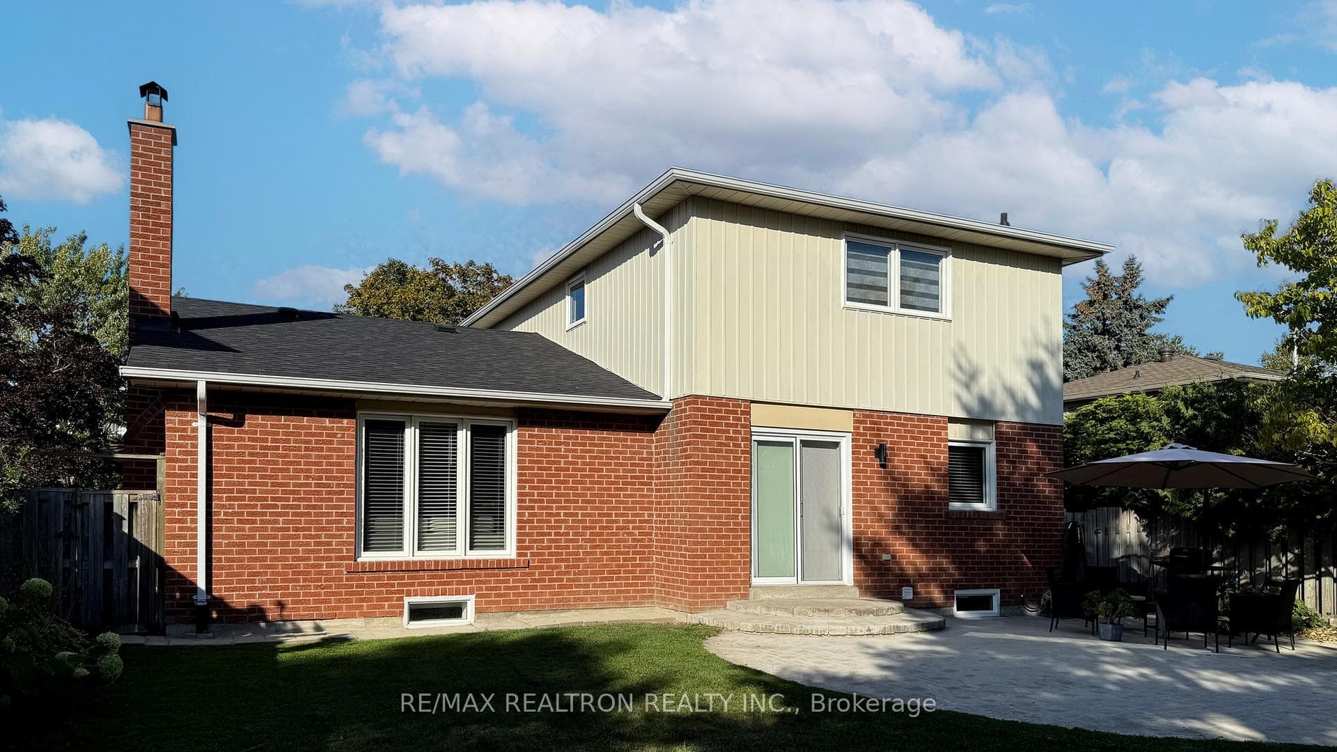 391 Ashworth Drive photo 39