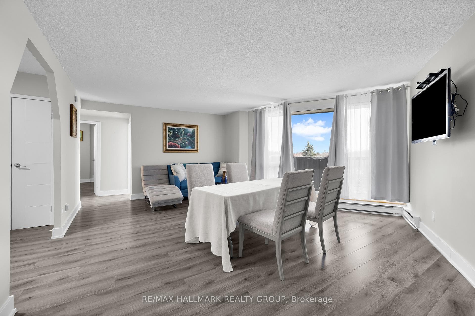 900 Dynes Road Unit 407 photo 8