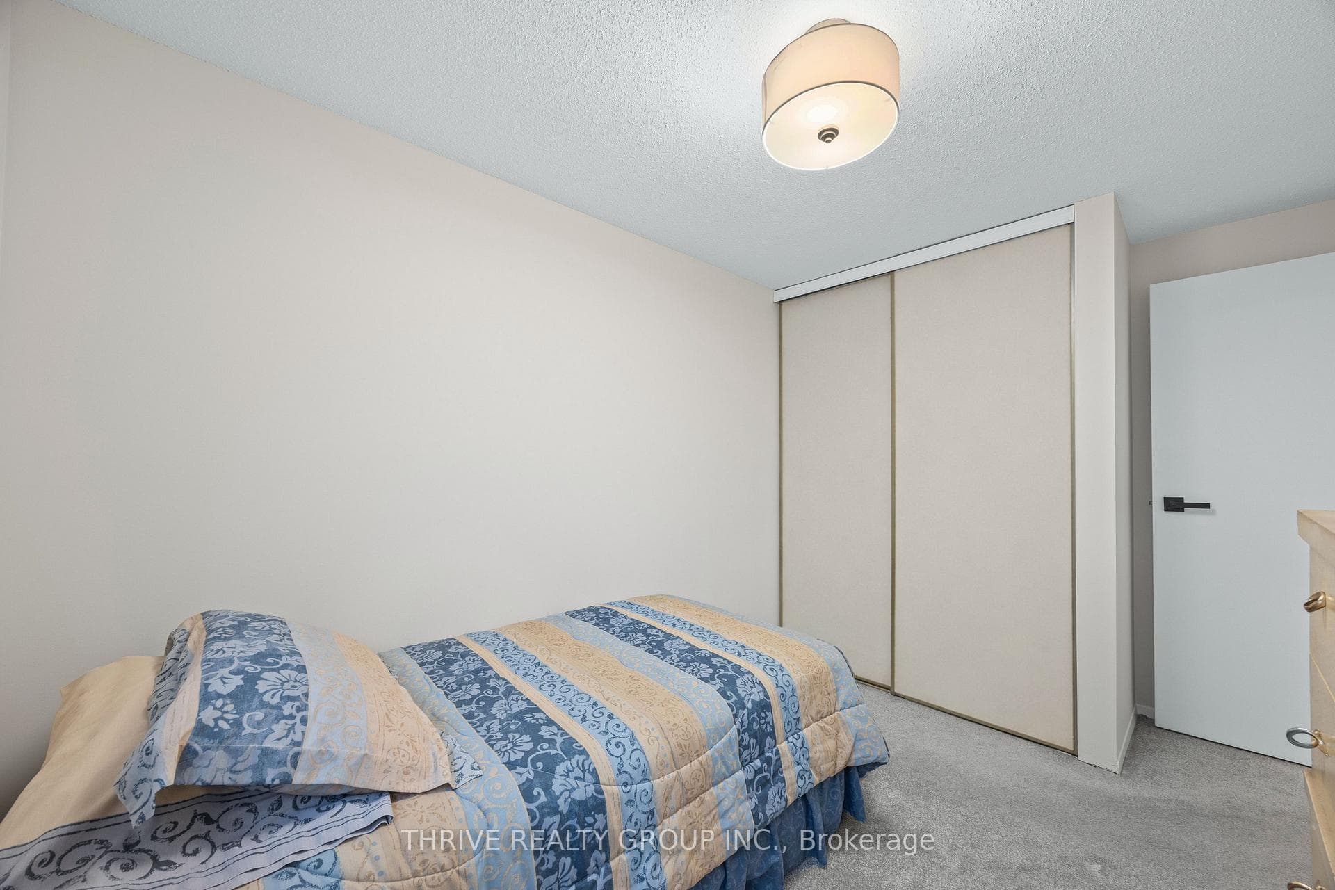 210 Carlyle Drive Unit 12 photo 15