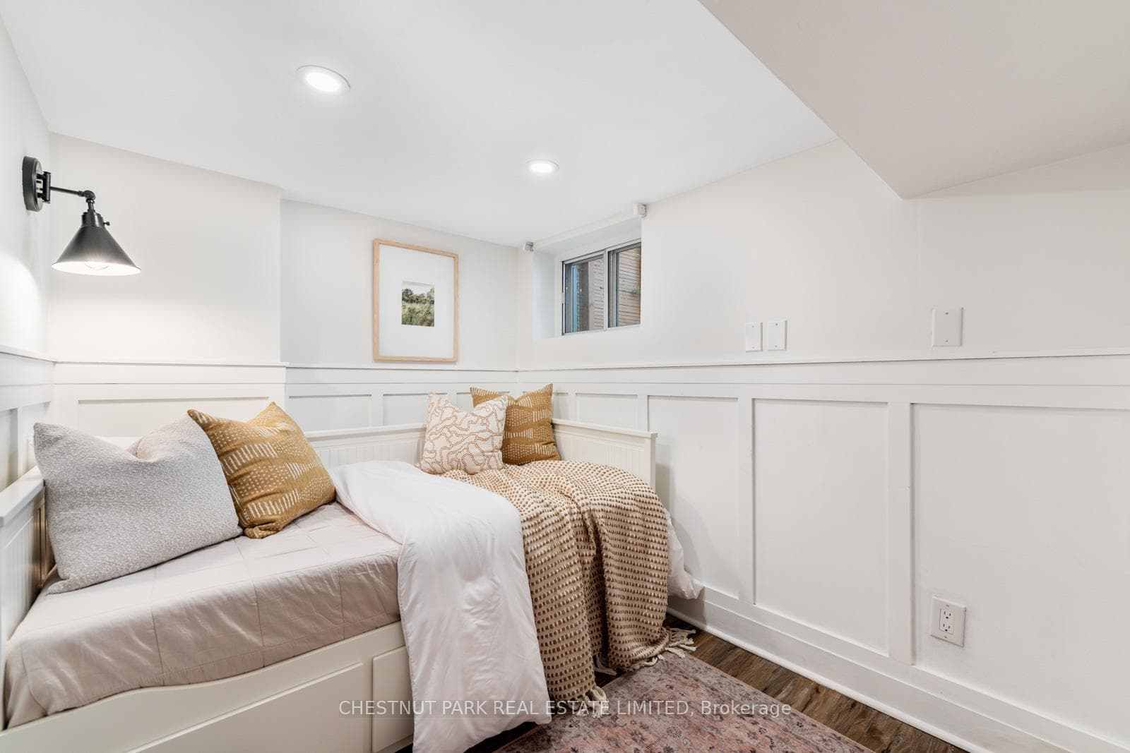 266 Waverley Road photo 29
