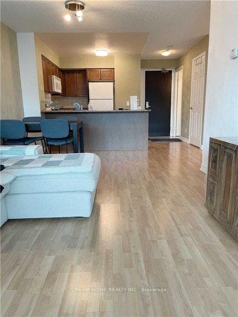 30 Grand Trunk Crescent Unit 3908 photo 2
