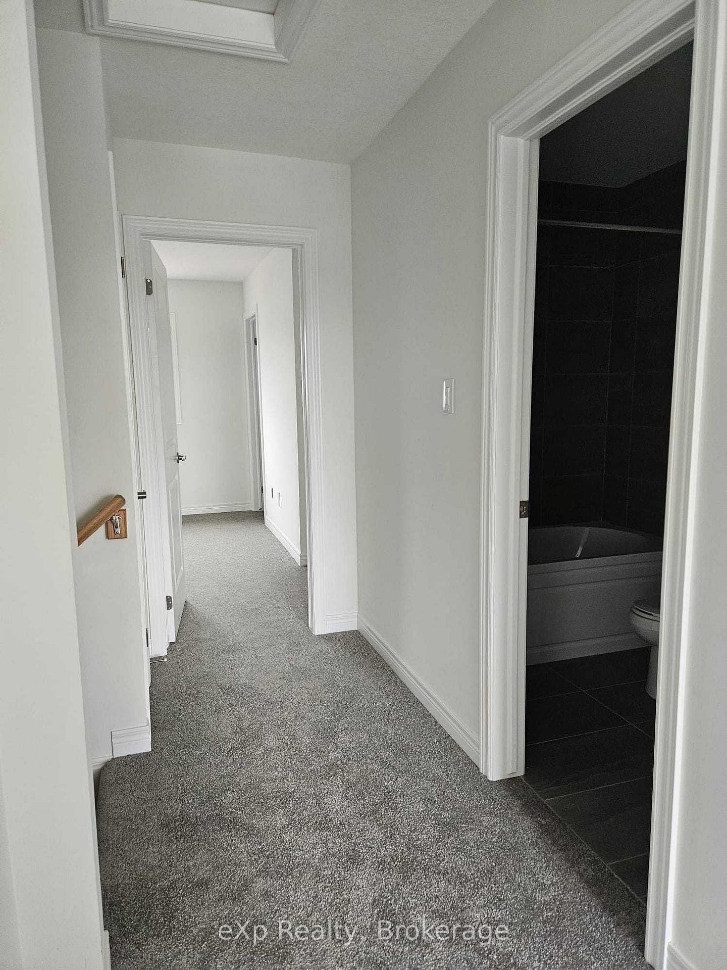 18 Reid Avenue photo 15