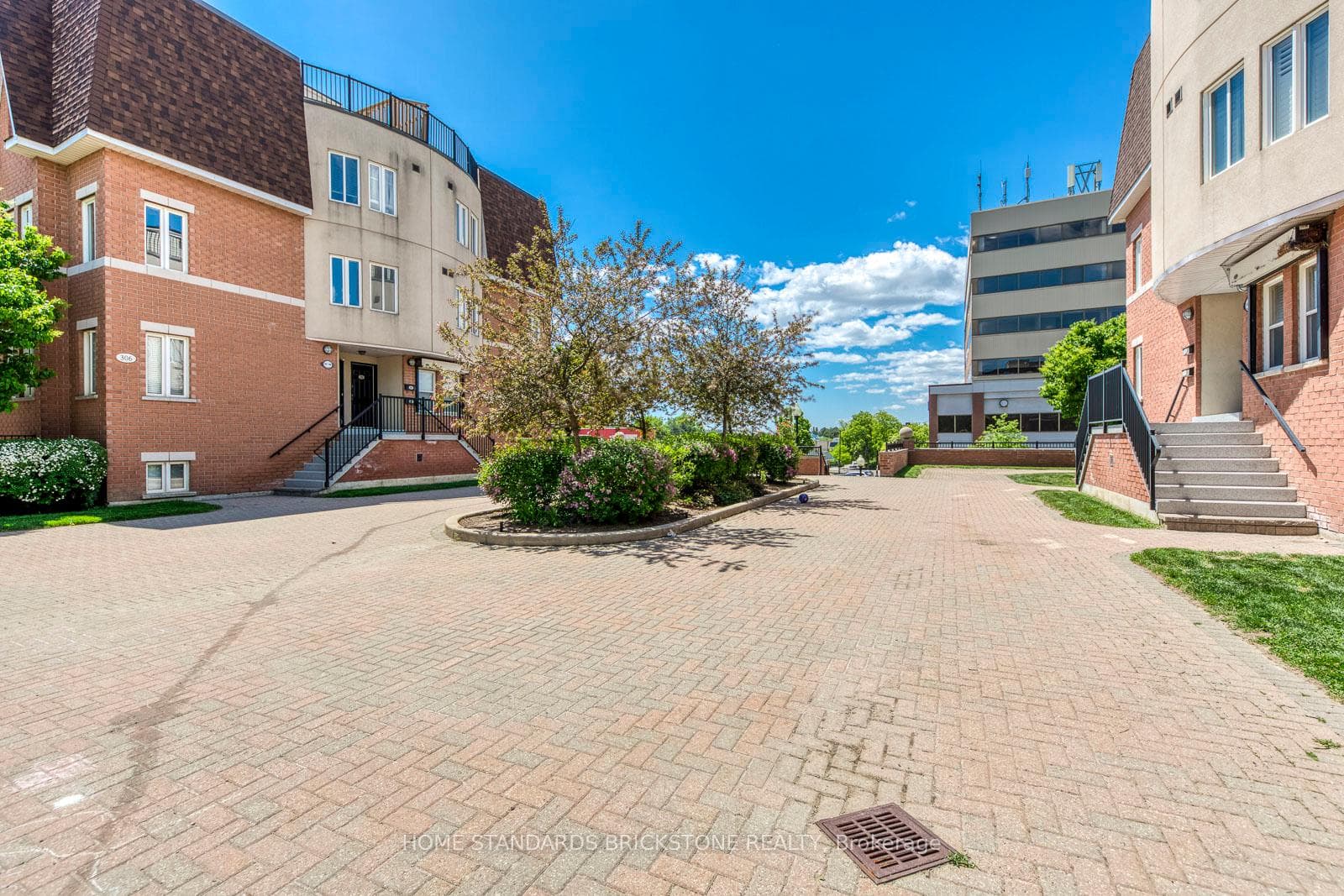 306 John Street Unit 291 photo 24
