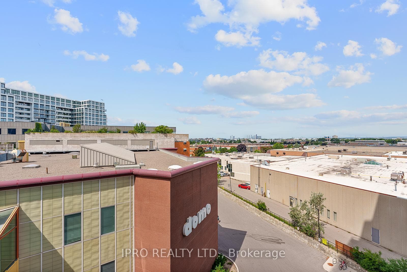 10 De Boers Drive Unit 602 photo 29