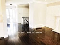 557 The Kingsway N/A photo 5