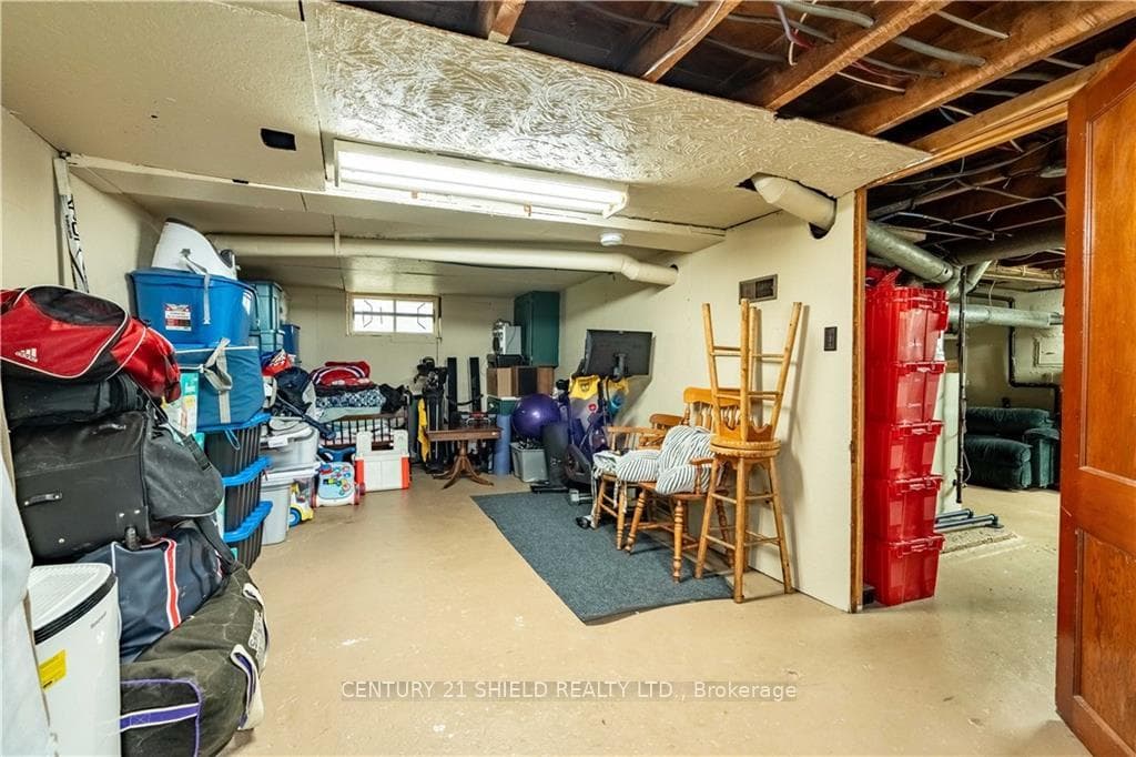 305 FOURTH Street photo 24