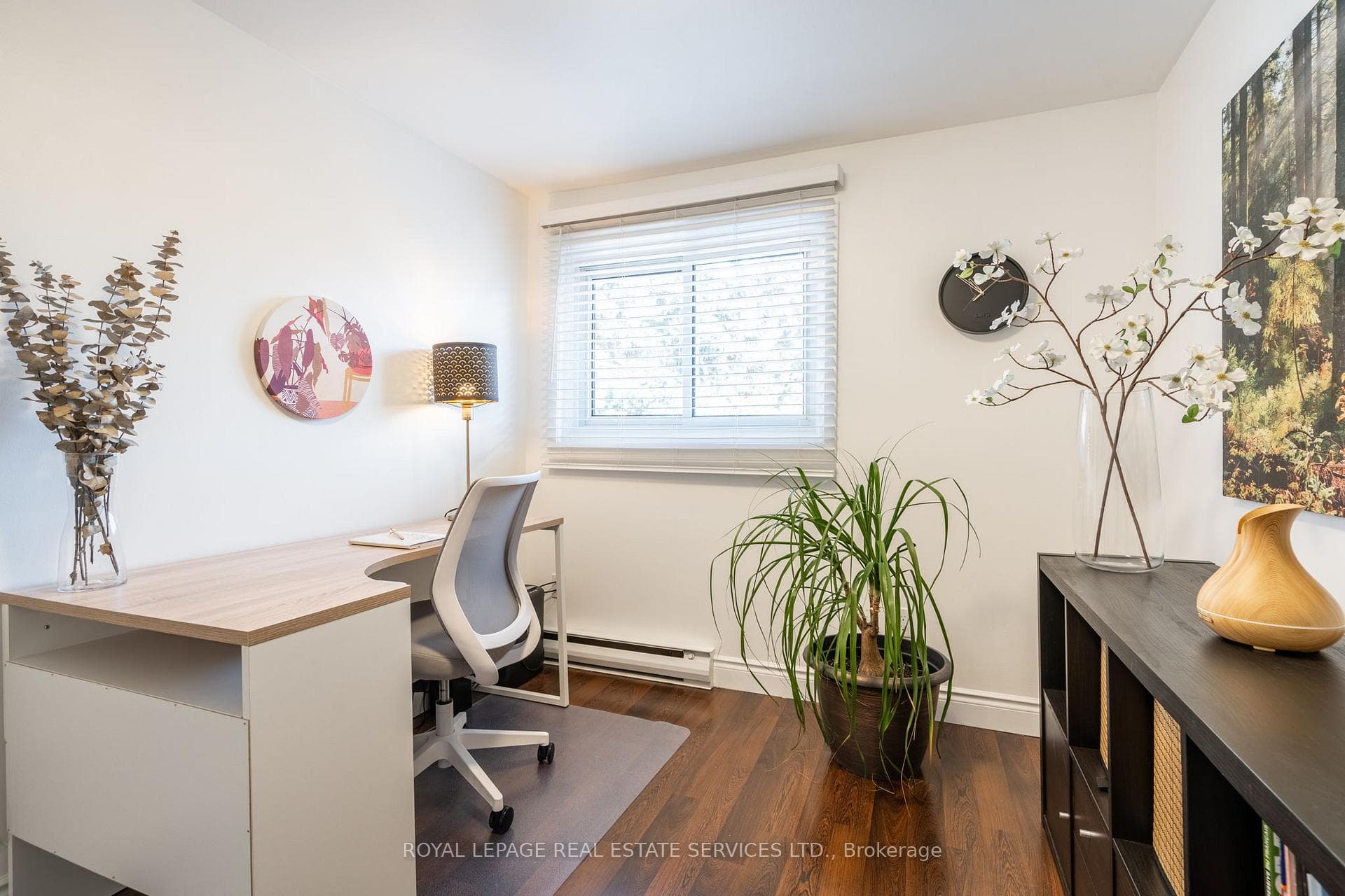 2067 Marine Drive Unit 14 photo 14