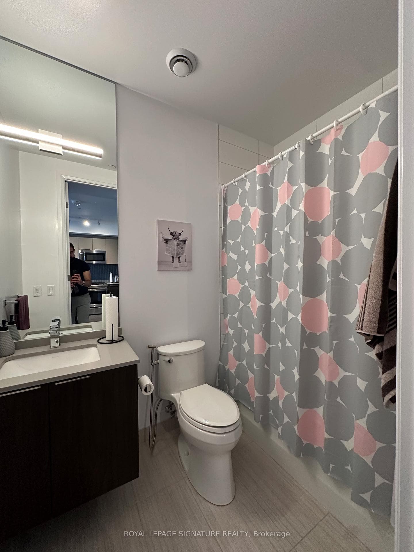 4208 Dundas Street Unit 602 photo 11