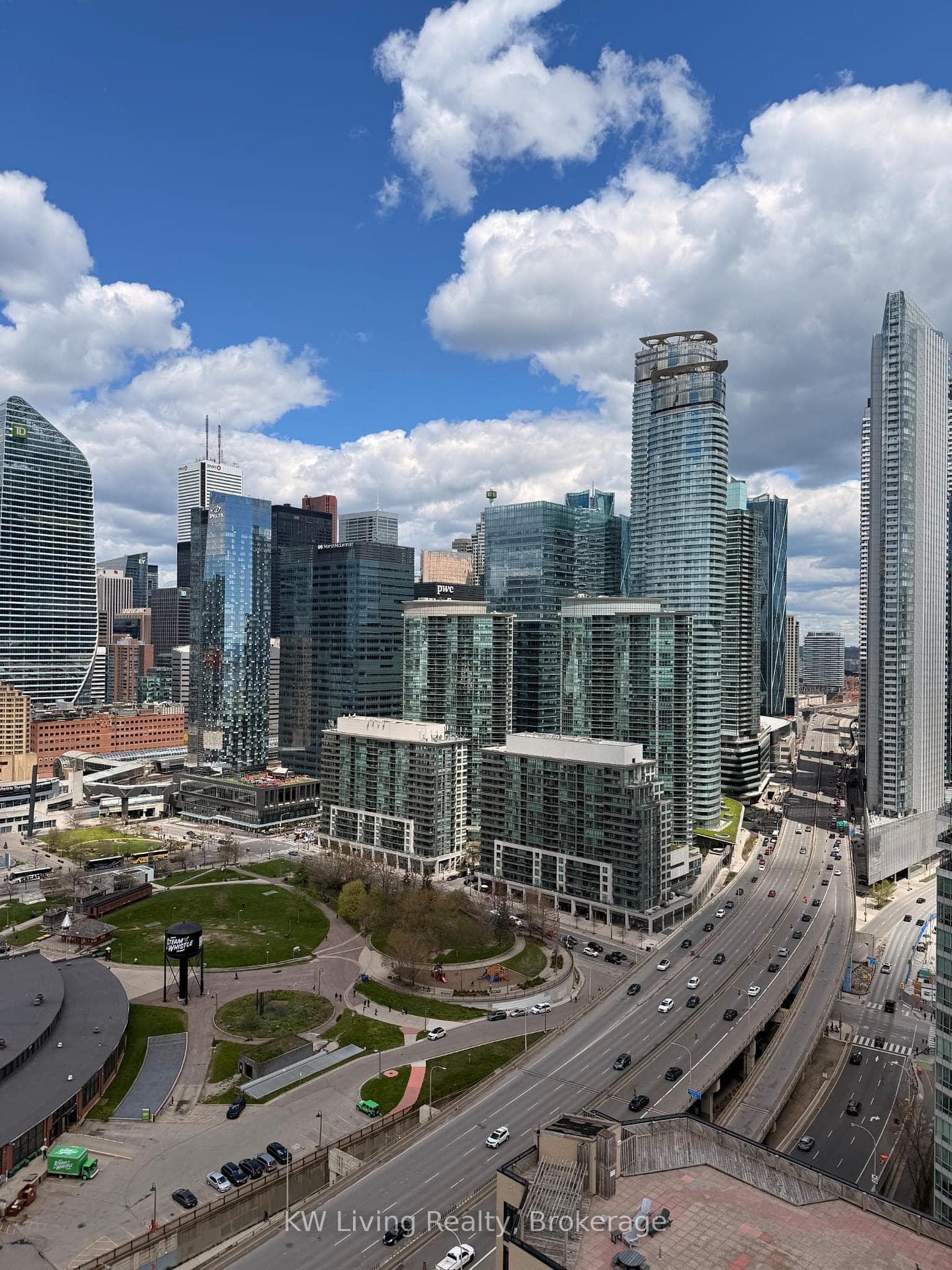 260 Queens Quay Unit 2608 photo 21