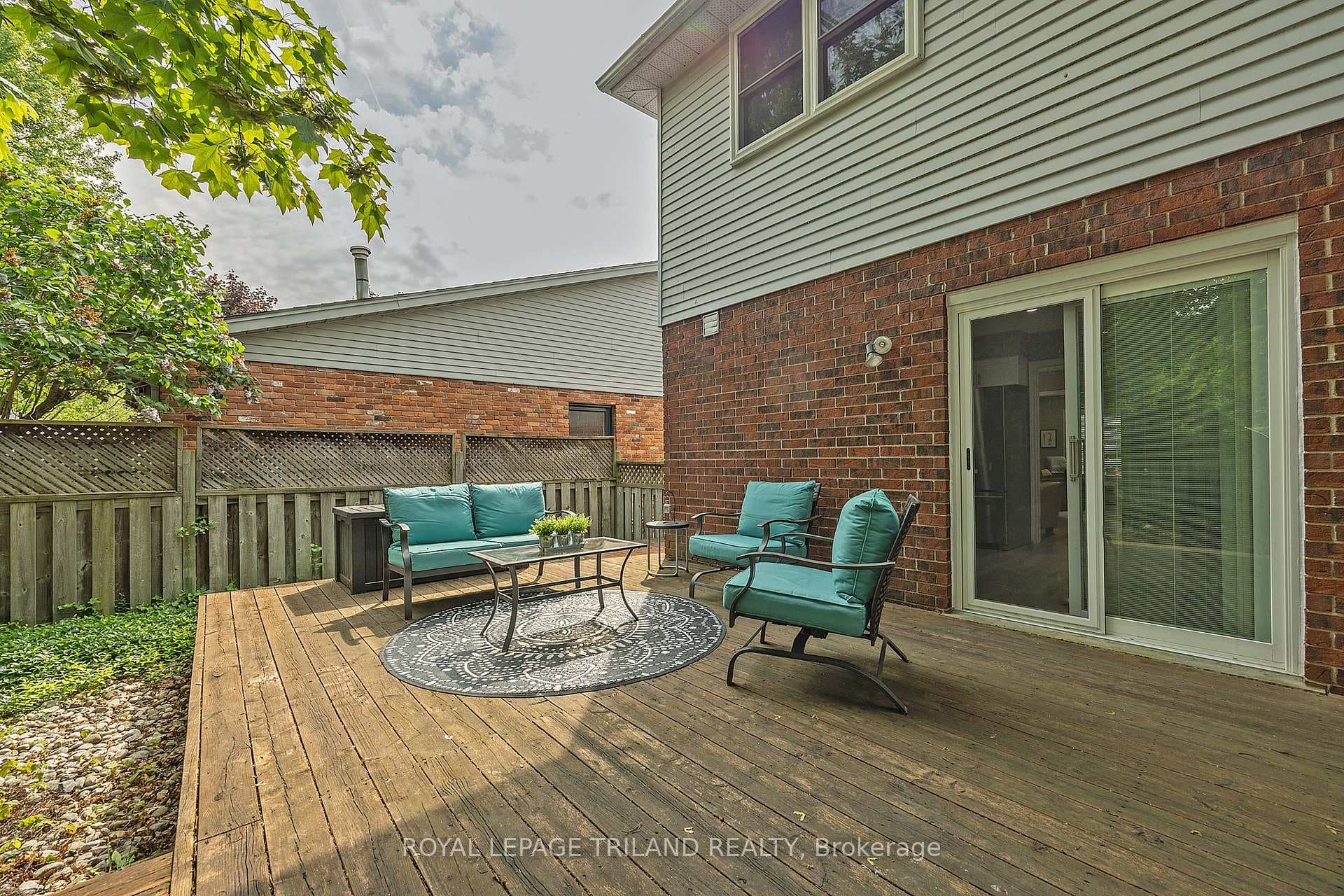 616 Grenfell Drive photo 30