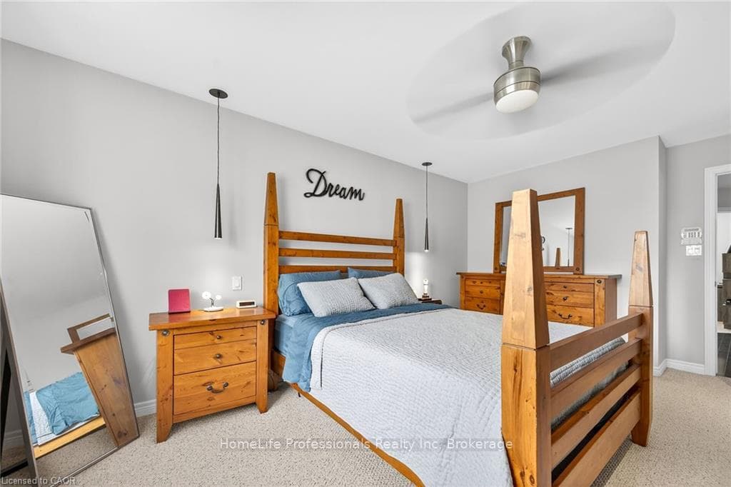 80 Summerberry Way photo 27