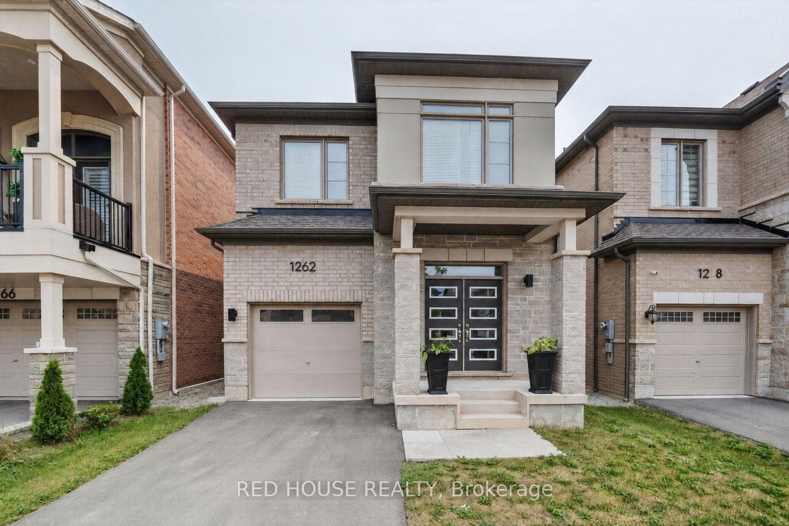 1262 Trudeau Drive photo 2