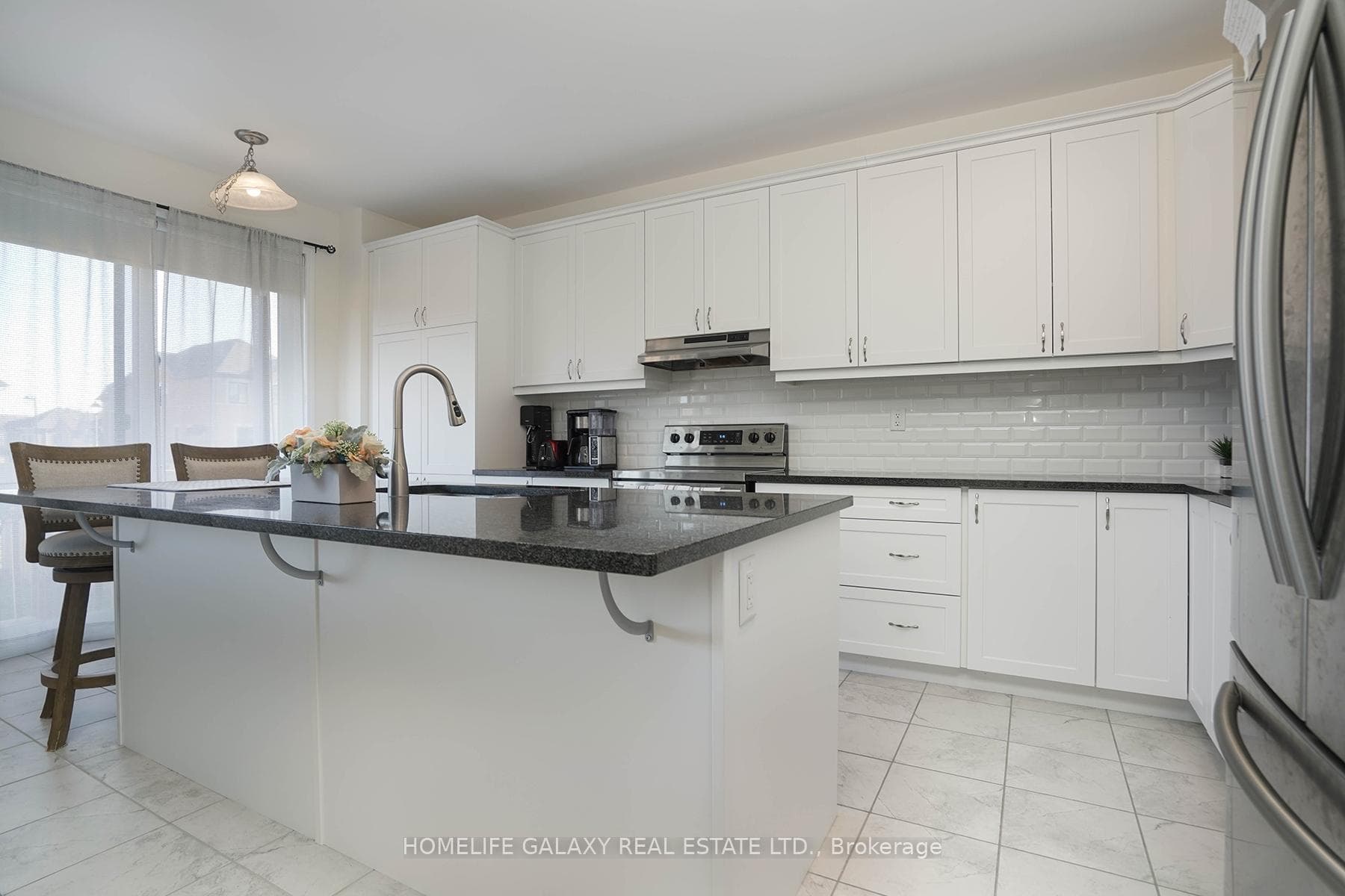 81 Mcmichael Avenue photo 9