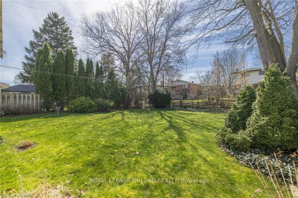 1378 COLLINGWOOD Avenue photo 34