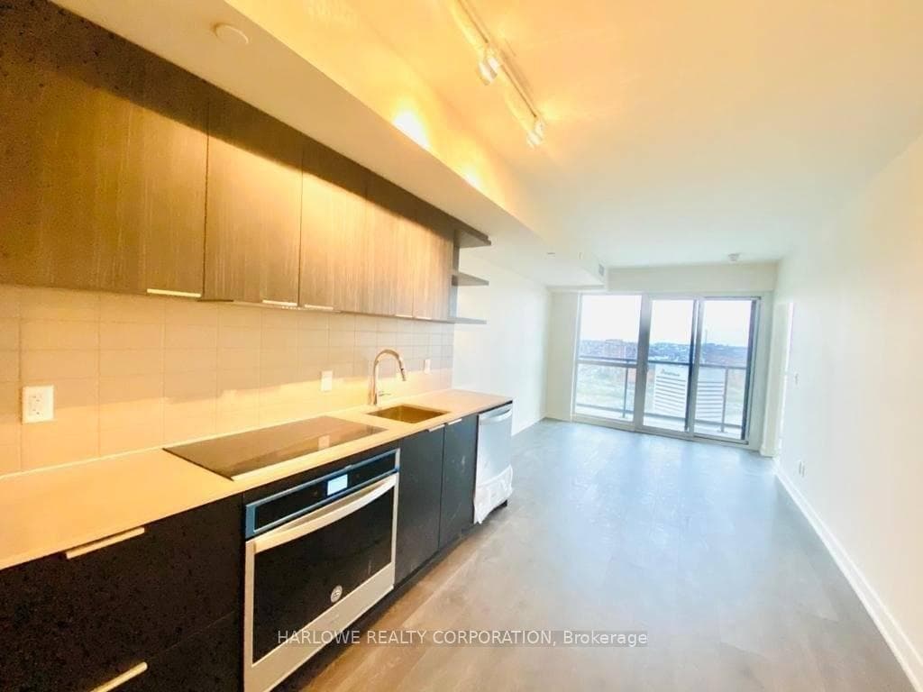 6 Sonic Way Unit N2806 photo 1