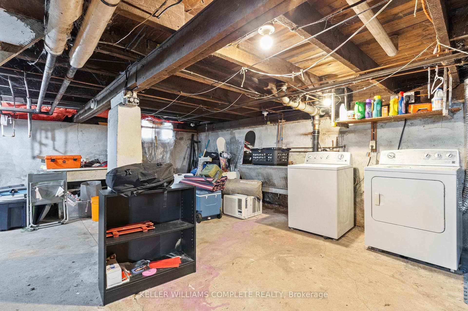20 AGNES Street photo 19