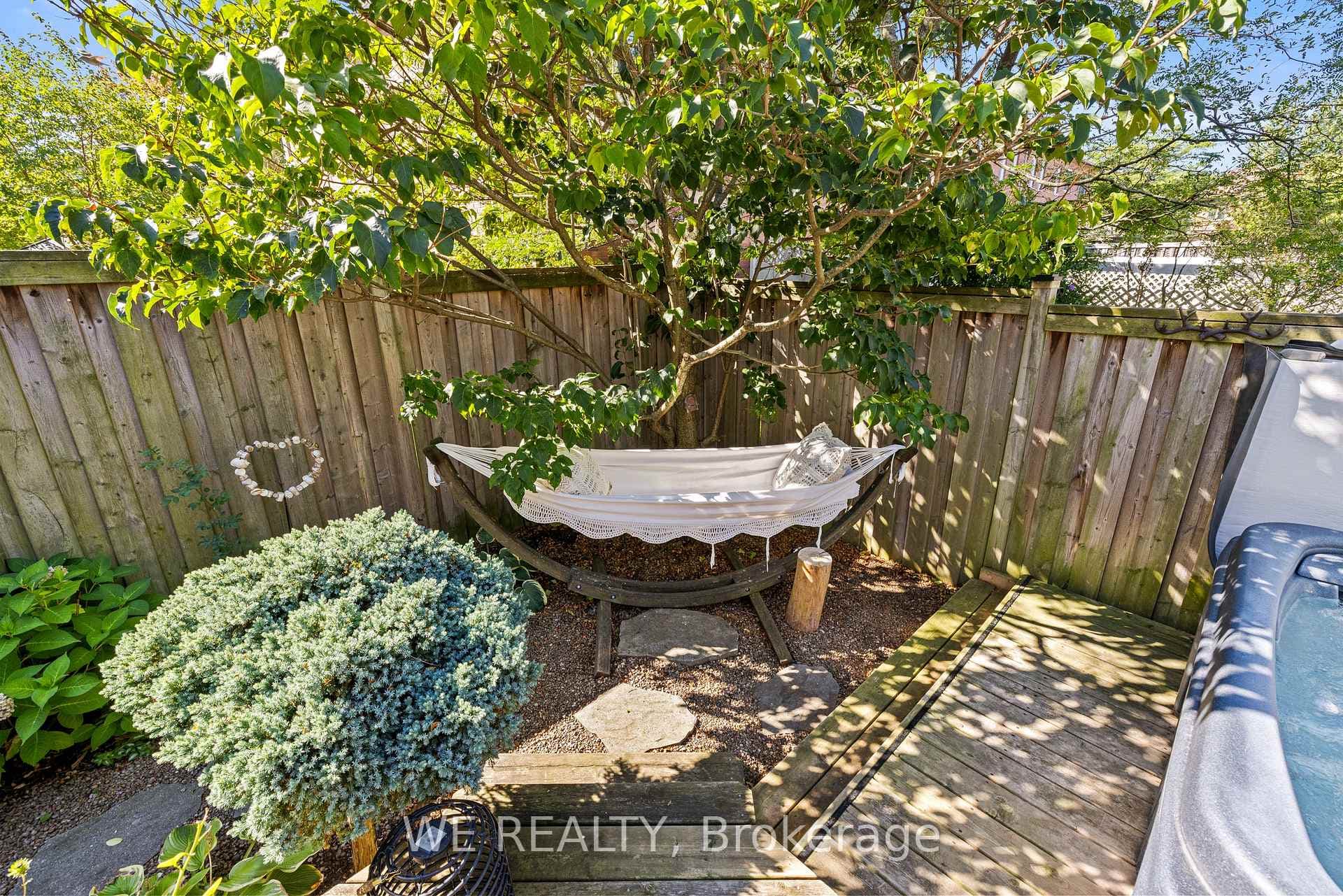 1911 Calvington Drive photo 42