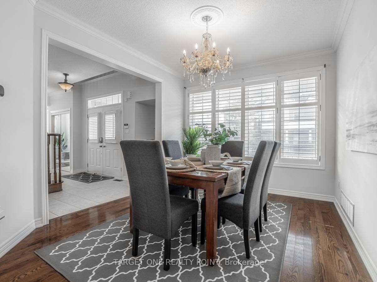 18 Brower Avenue photo 9