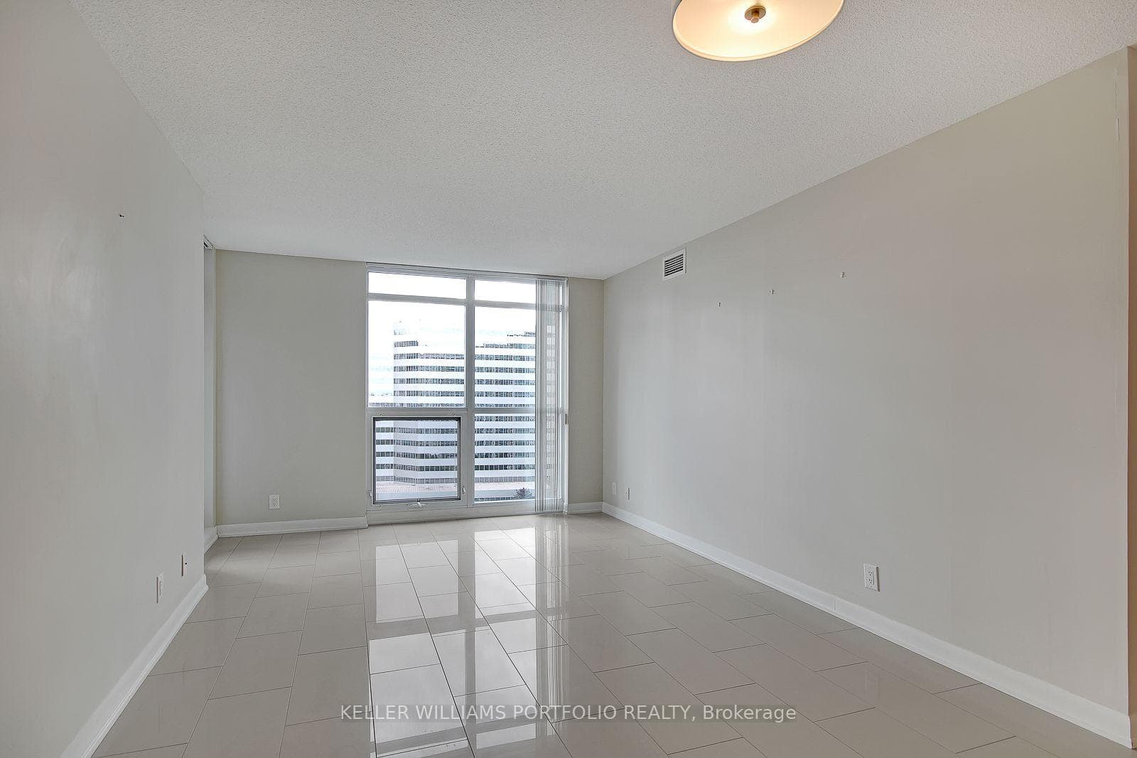 17 Anndale Drive Unit 1716 photo 21