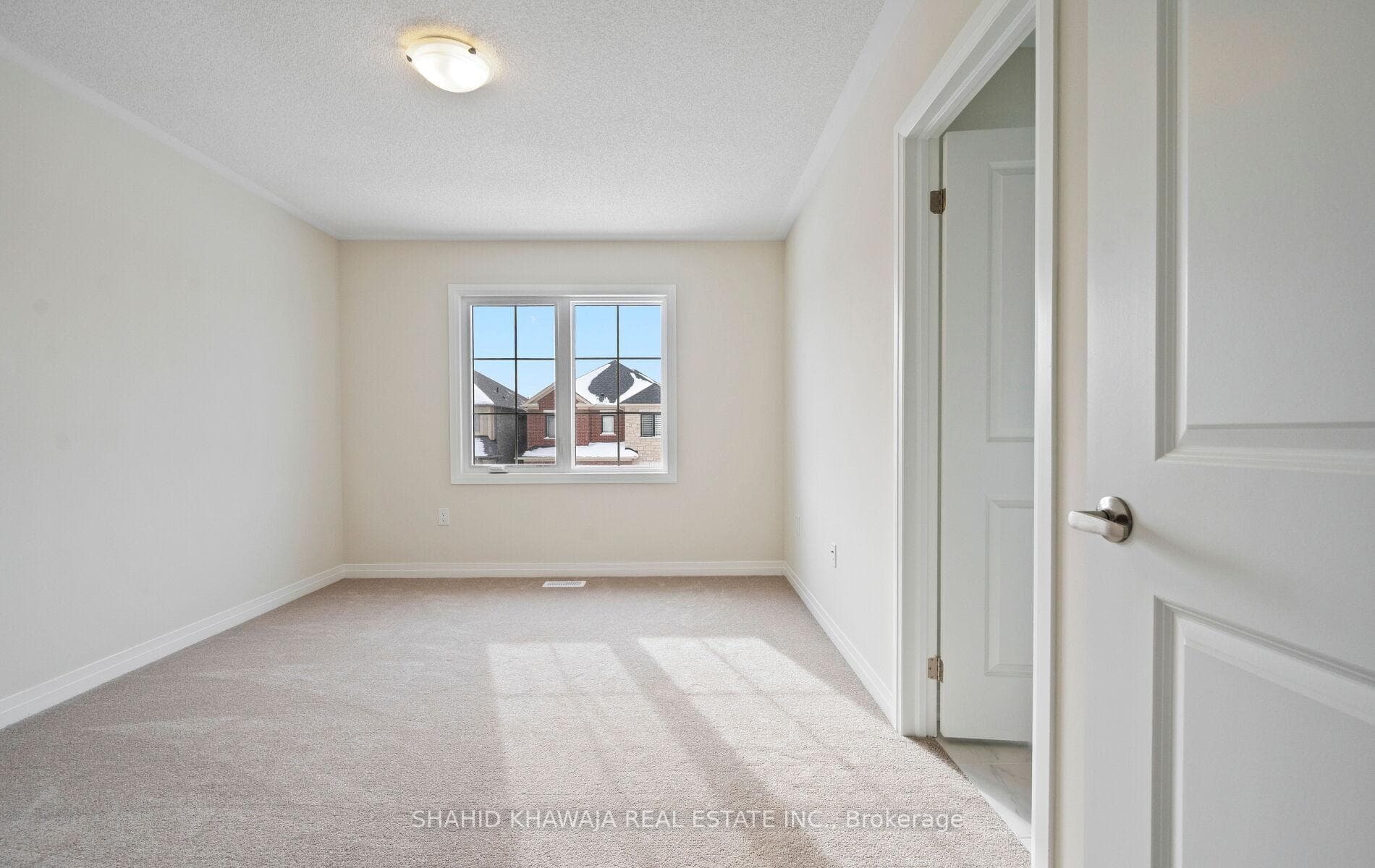 1109 Dent Terrace photo 27
