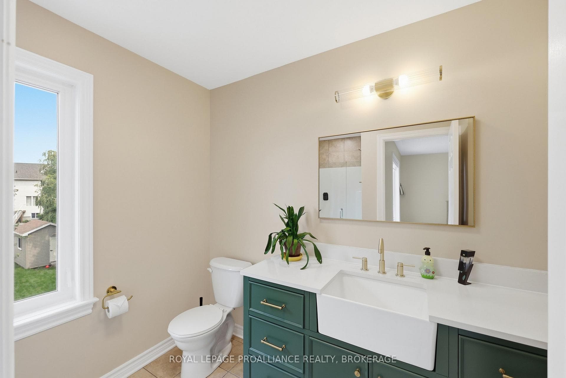 2nd Ensuite