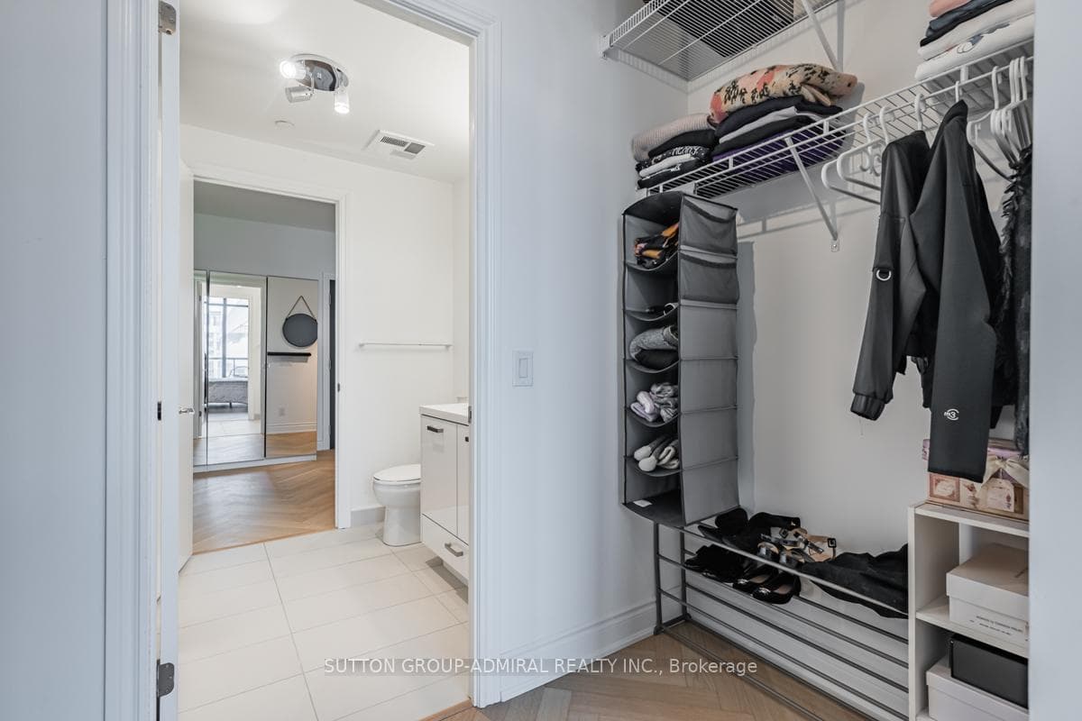 608 Richmond Street Unit 1304 photo 23
