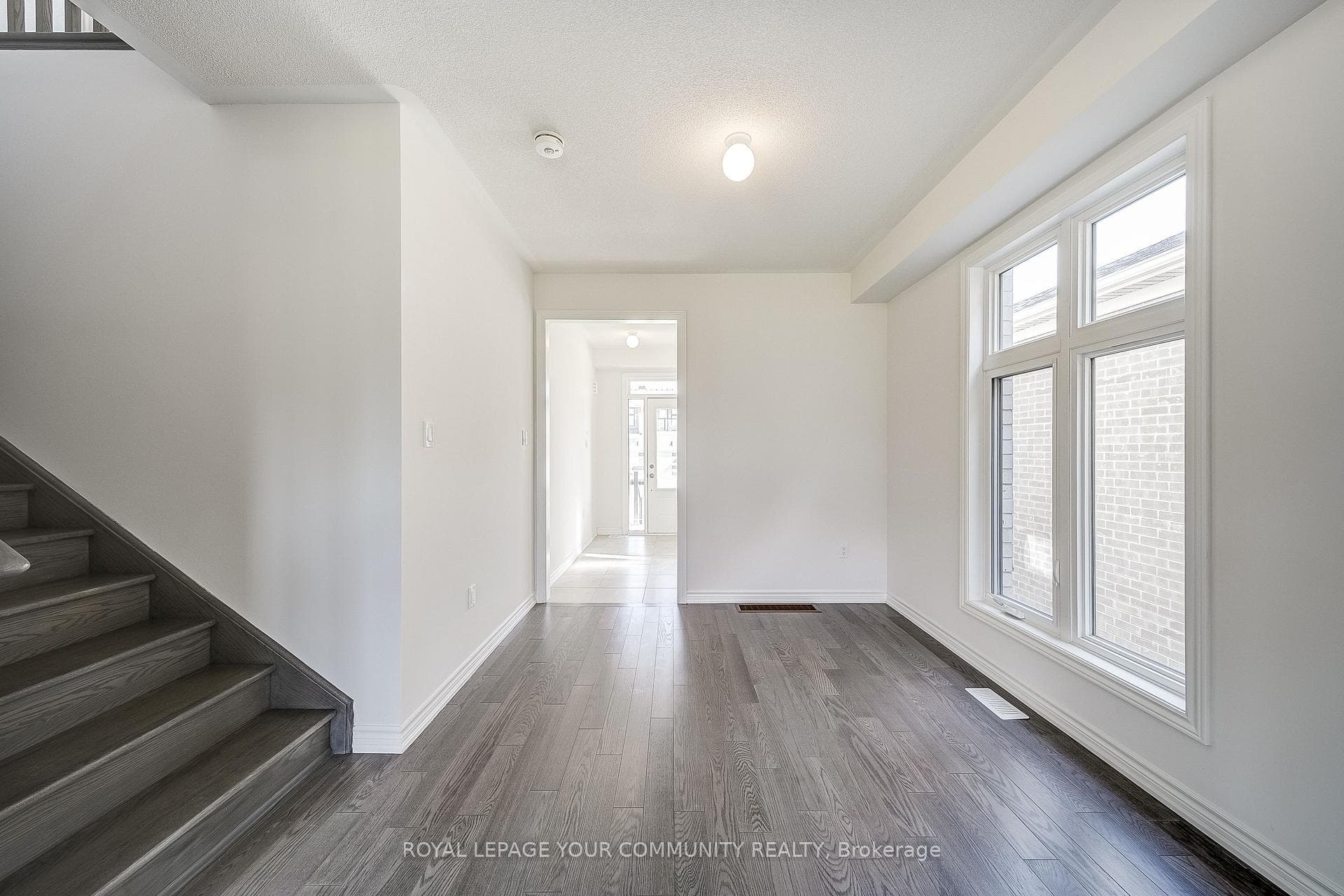 22 Sam Battaglia Crescent photo 11