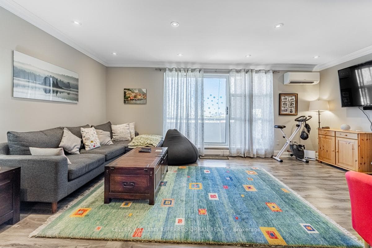 3025 Queen Frederica Drive Unit 1007 photo 12