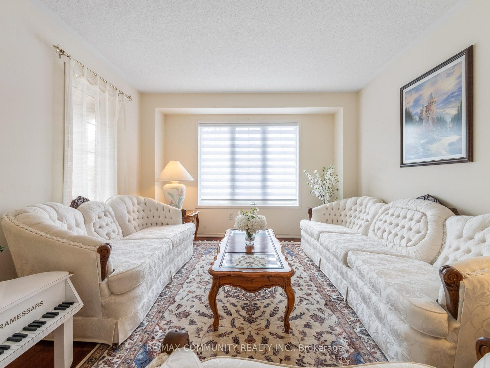 54 Morland Crescent photo 5