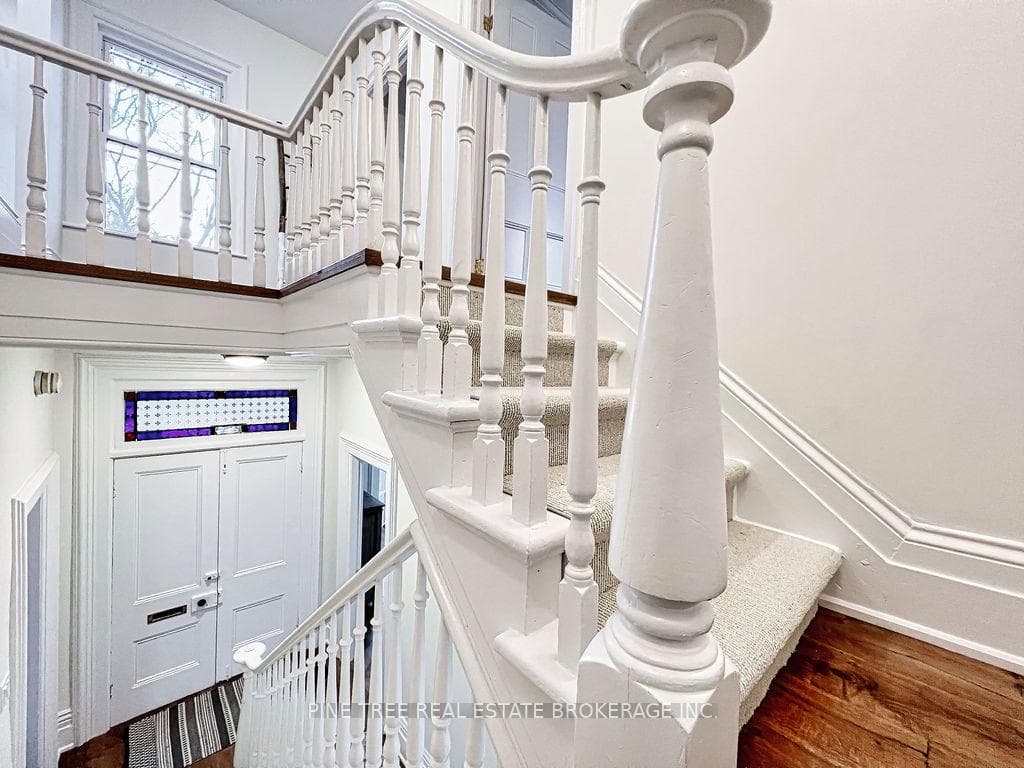 62 Shirley Avenue photo 11
