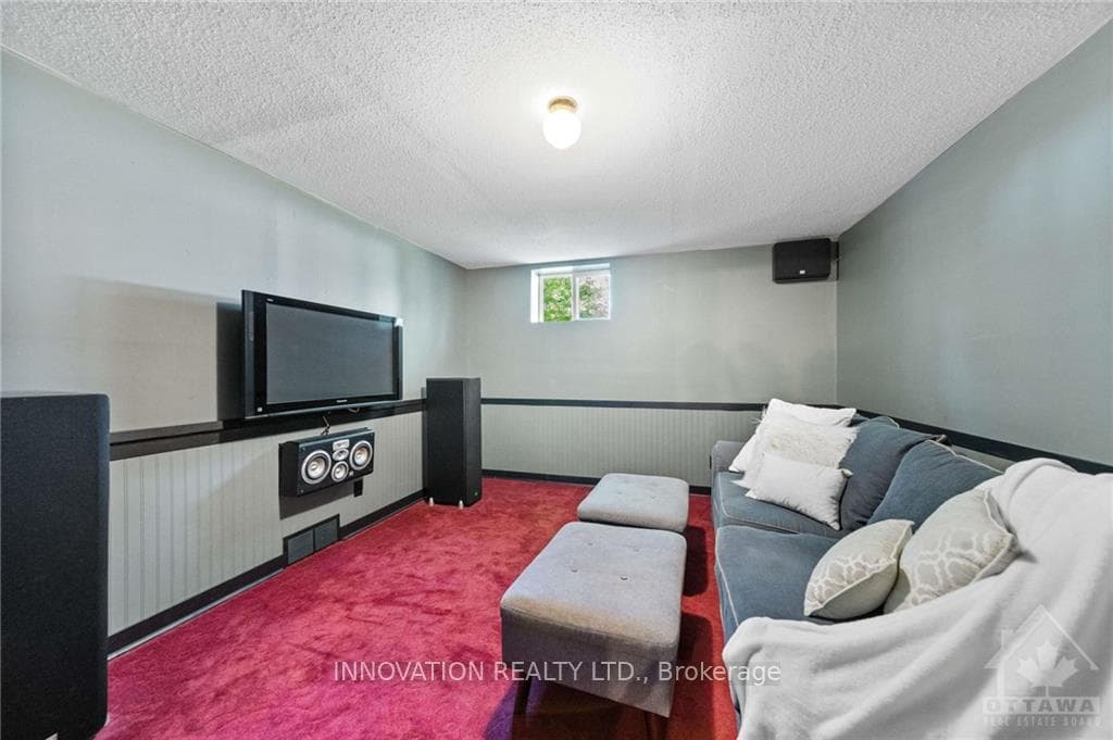 5297 FARMERS Way photo 23