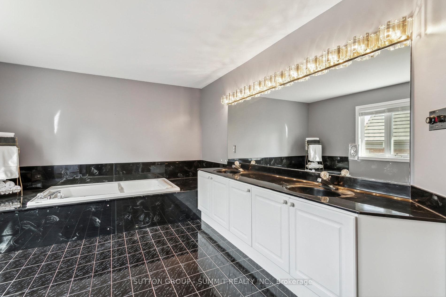 5248 FOREST RIDGE Drive photo 30