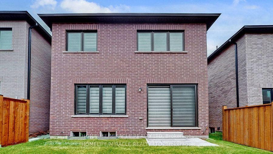 26 Calabria Drive photo 48