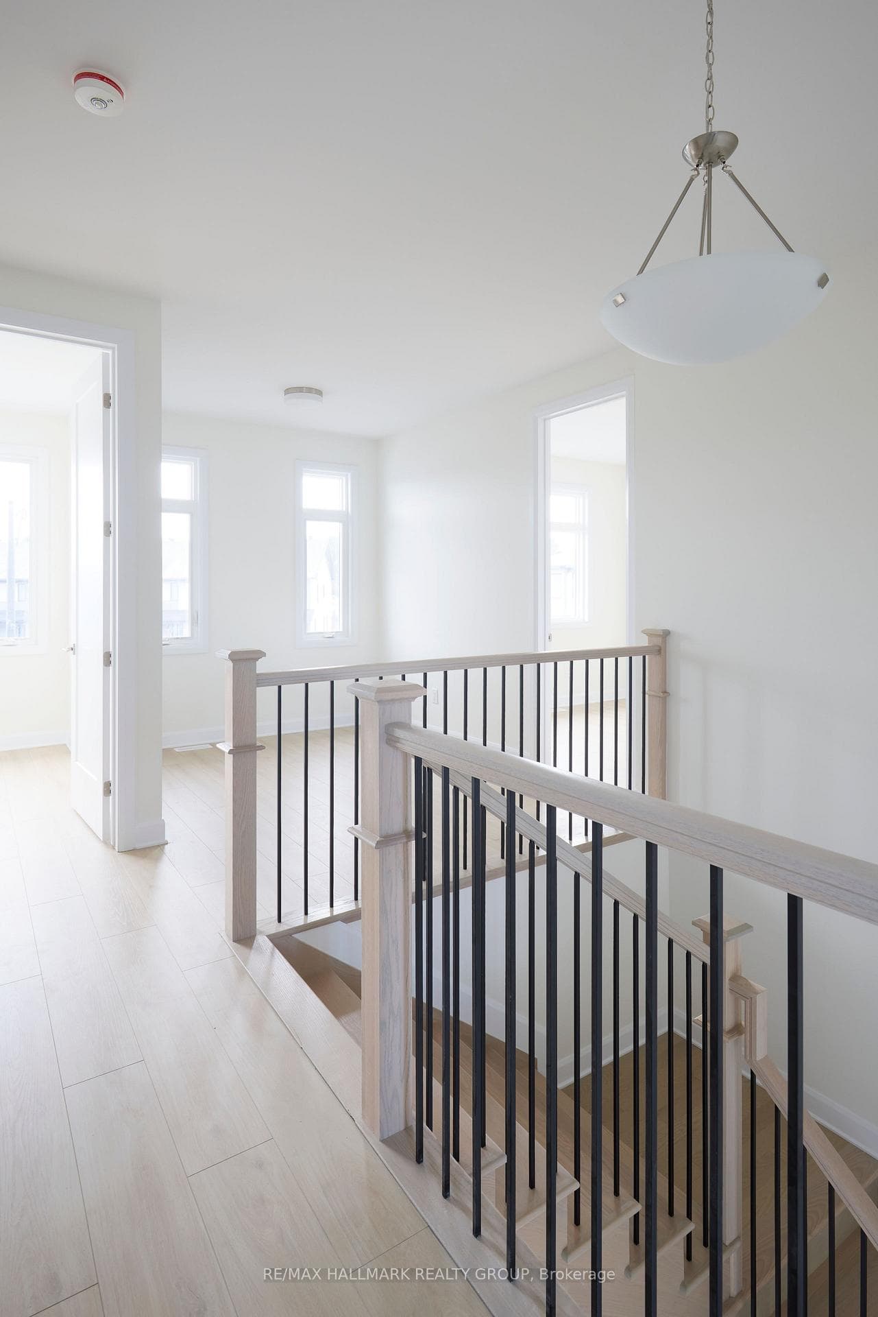 Images are to showcase builder finishes only.