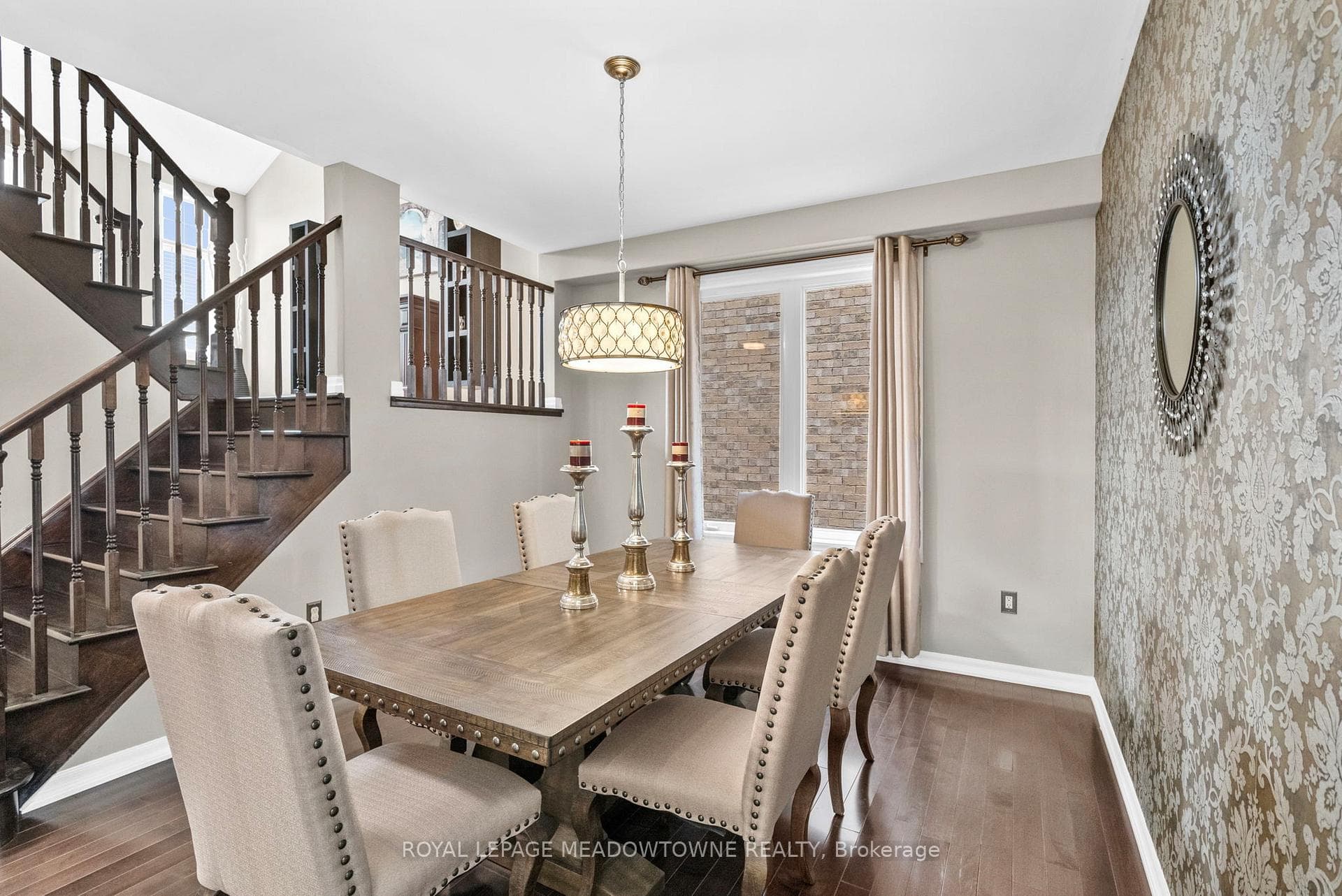 589 Bartleman Terrace photo 8