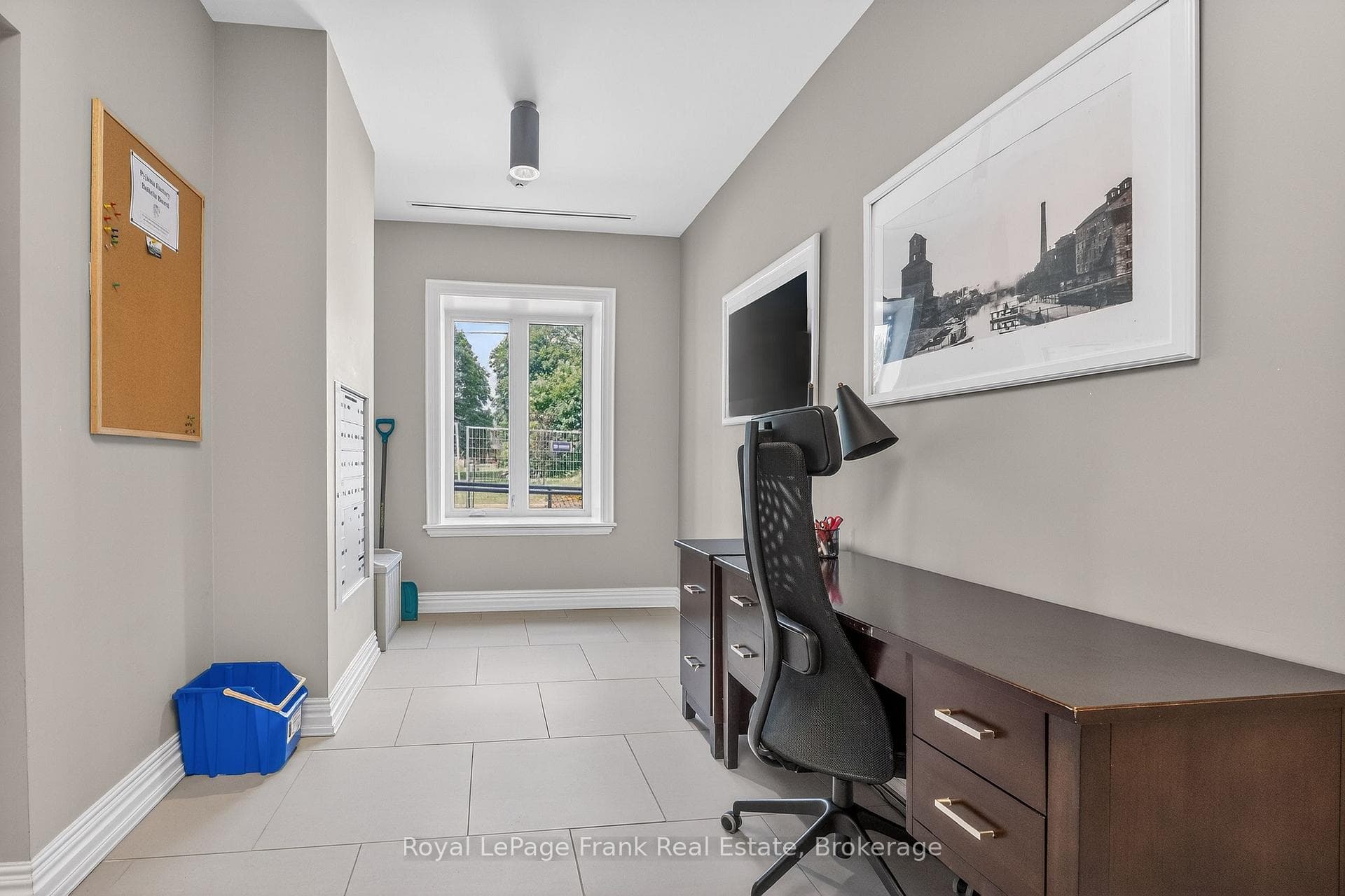 25 King Street Unit 103 photo 20