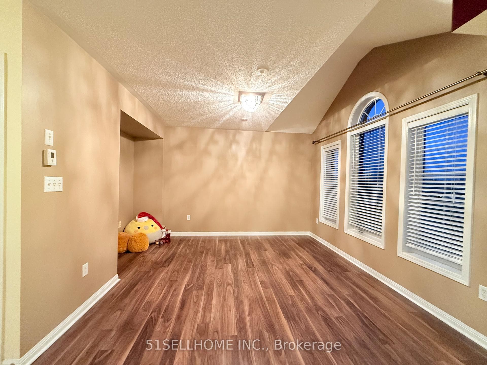 3032 Clayhill Road Unit 3 photo 5