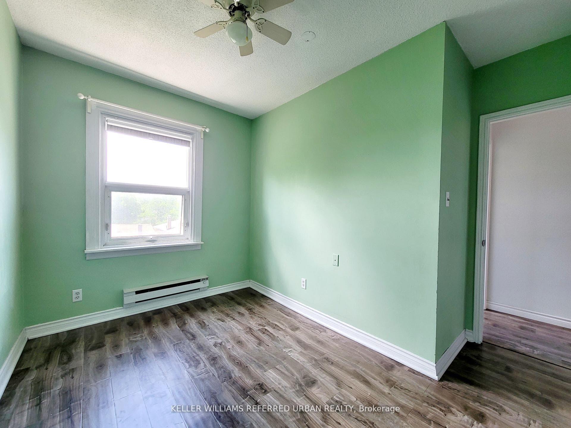 114 Vaughan Road Unit 407 photo 8