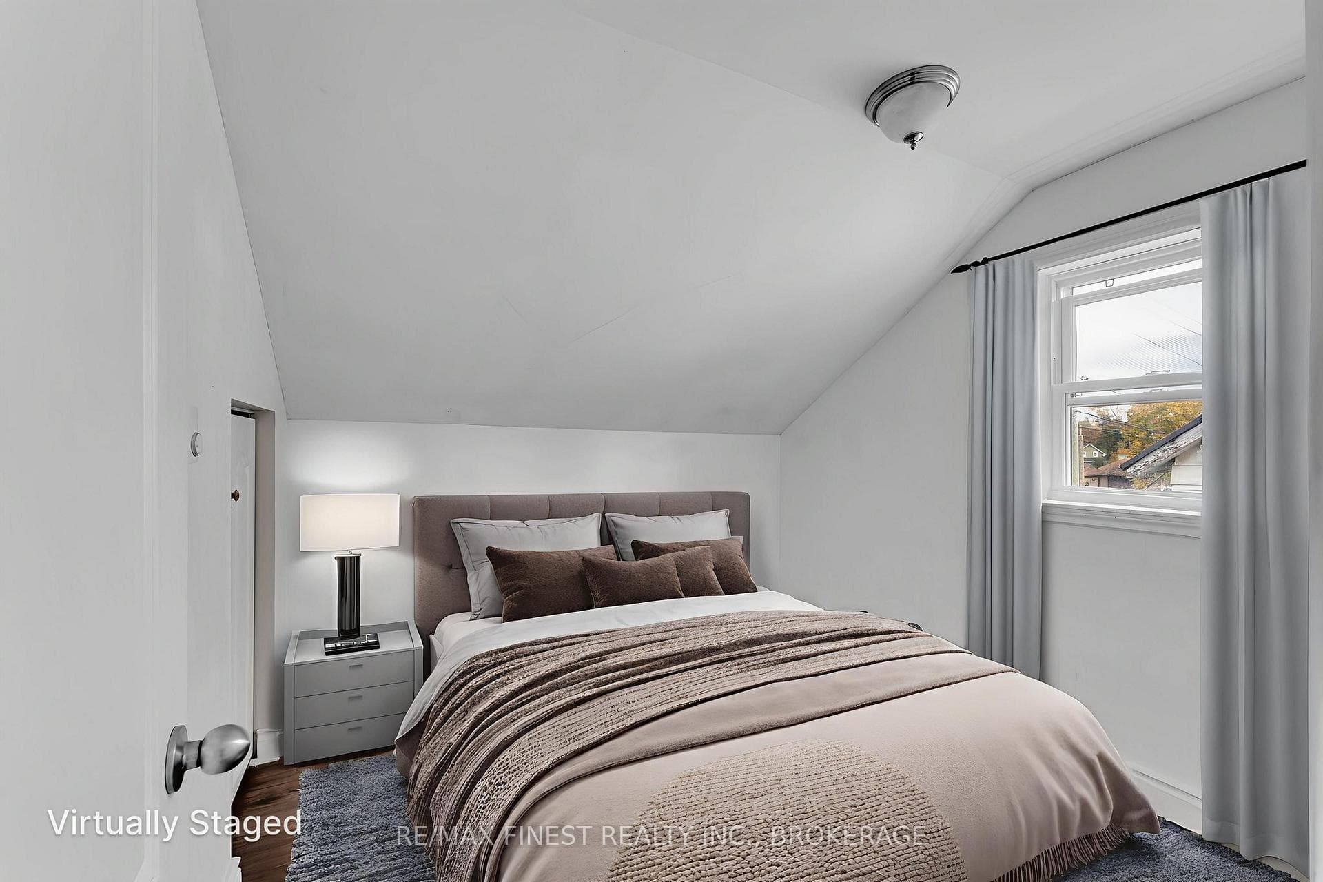 148 Thomas Street Unit 1 photo 14