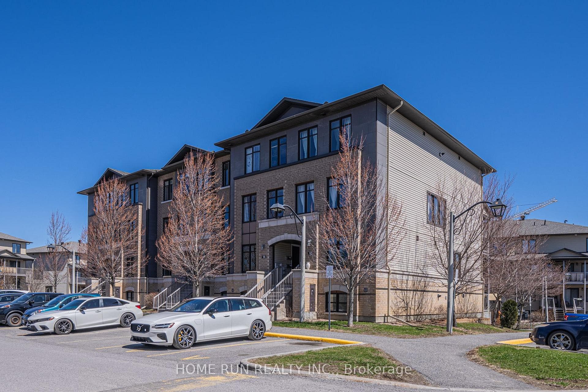 12 Argent Private Unit 20 photo 2
