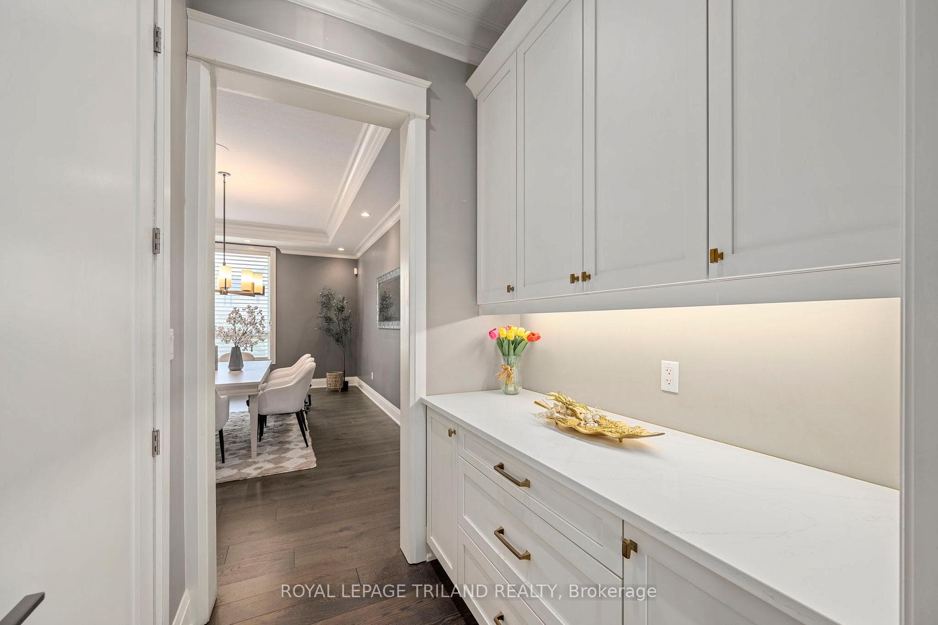 1010 Longworth Road photo 8