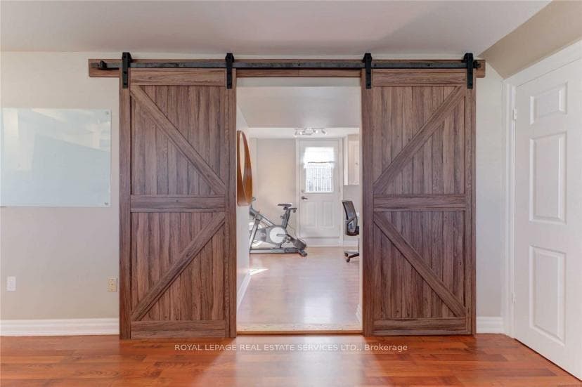 8 Sewell Drive photo 26