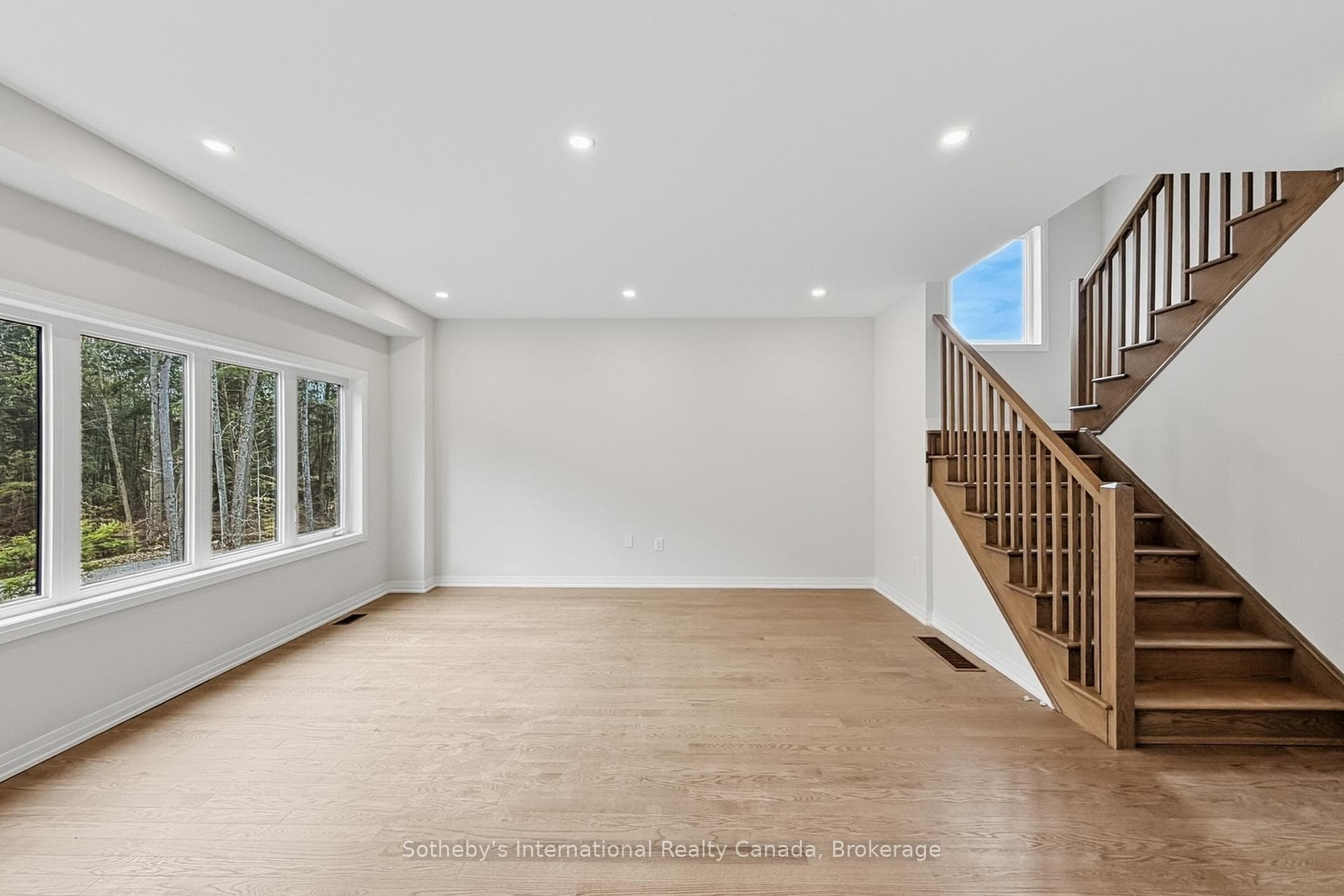 3109 Searidge Street photo 13
