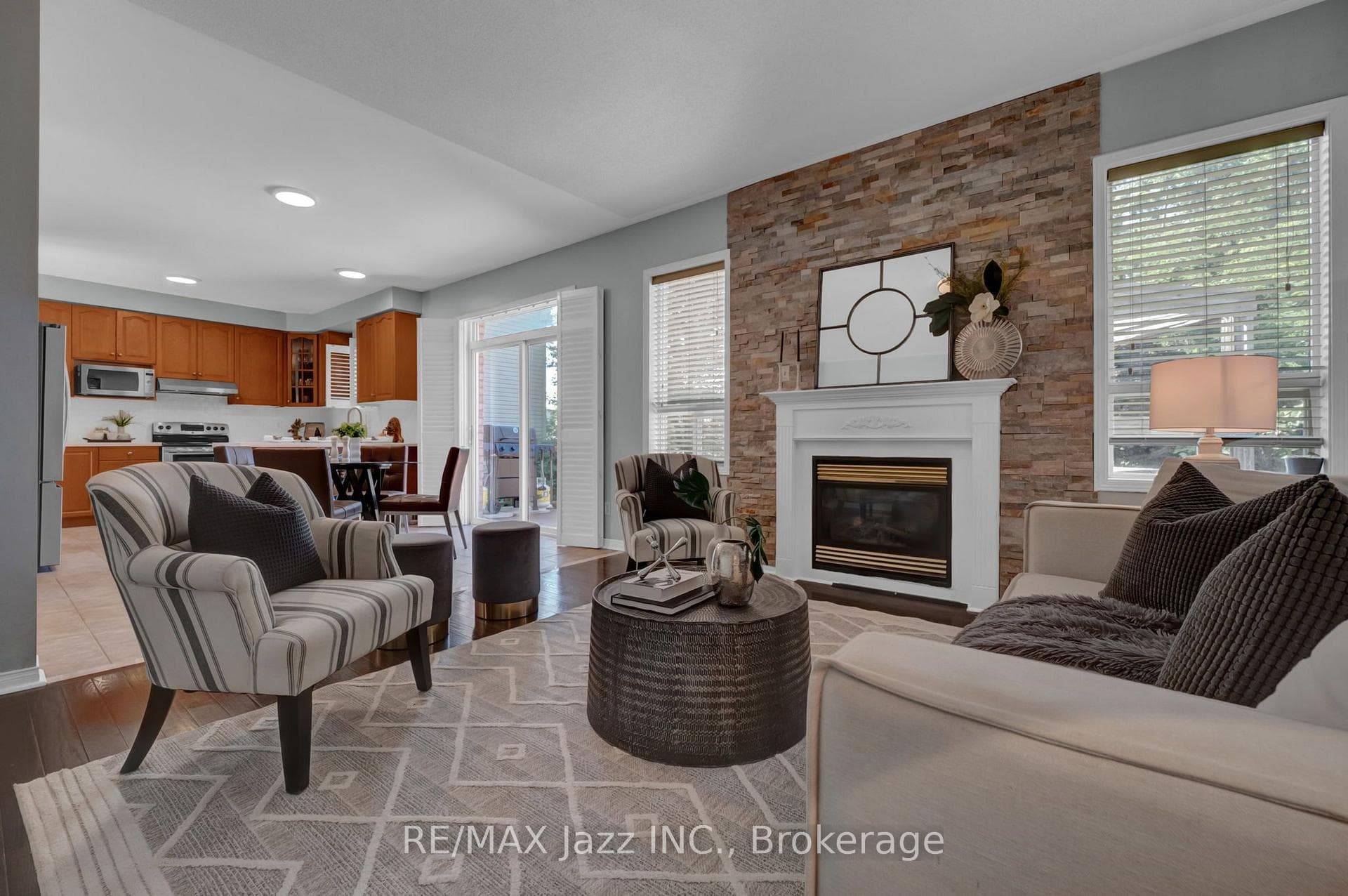 1098 Keswick Court photo 25