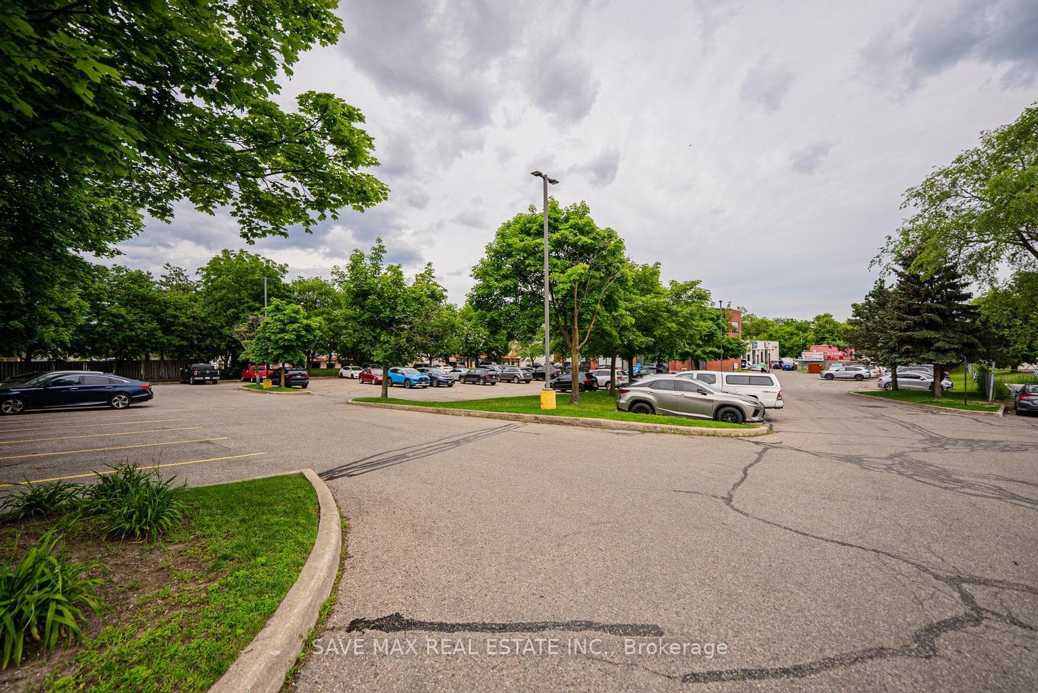 918 Dundas Street Unit C2-C3 photo 45